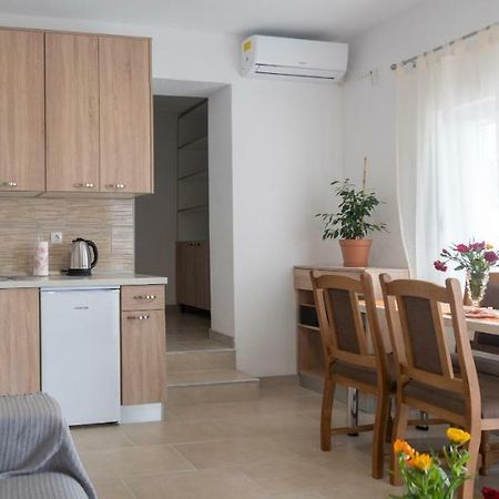Apartments Tri Mora Ražanac Dış mekan fotoğraf