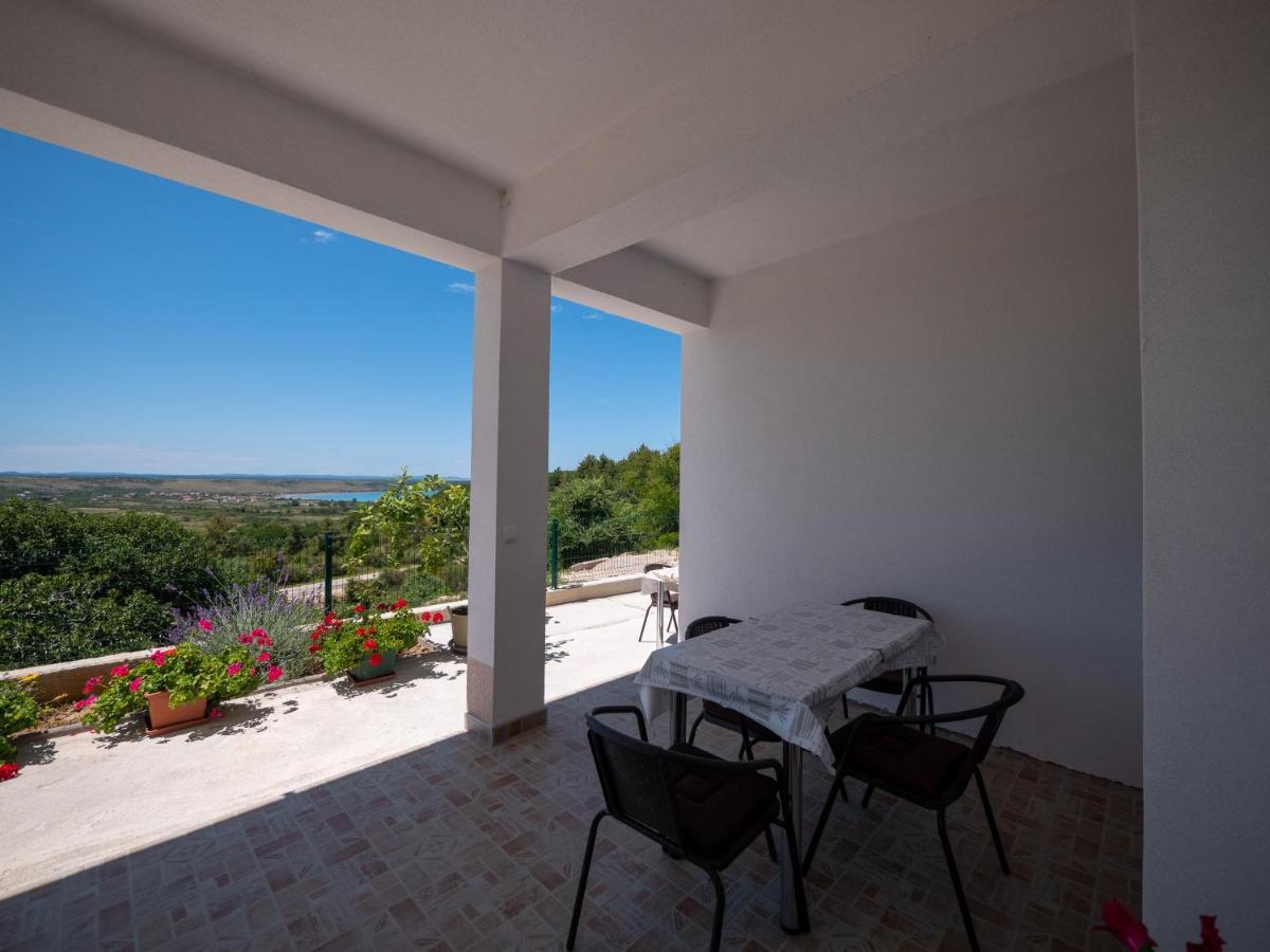 Apartments Tri Mora Ražanac Dış mekan fotoğraf