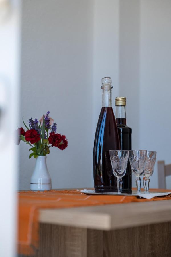 Apartments Tri Mora Ražanac Dış mekan fotoğraf