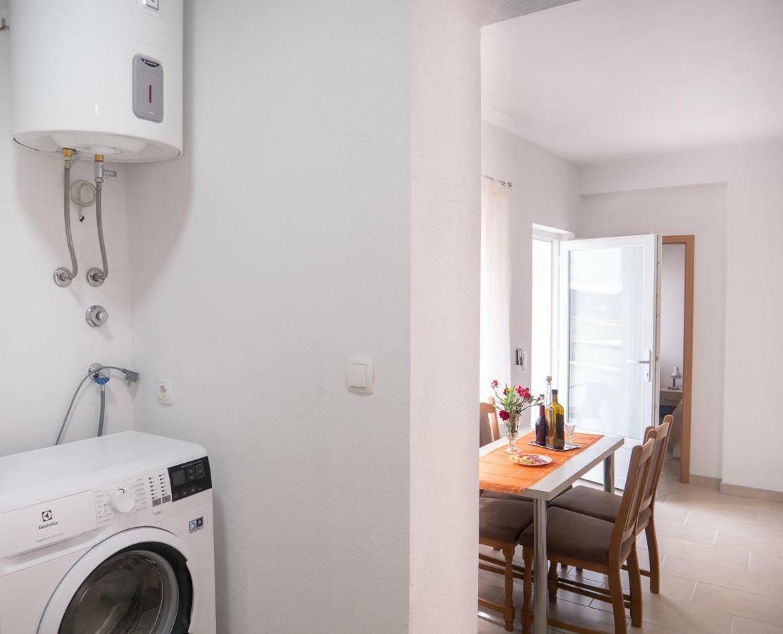 Apartments Tri Mora Ražanac Dış mekan fotoğraf