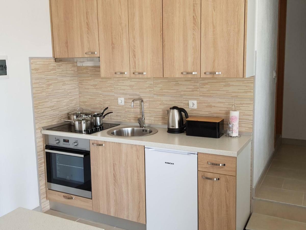 Apartments Tri Mora Ražanac Dış mekan fotoğraf